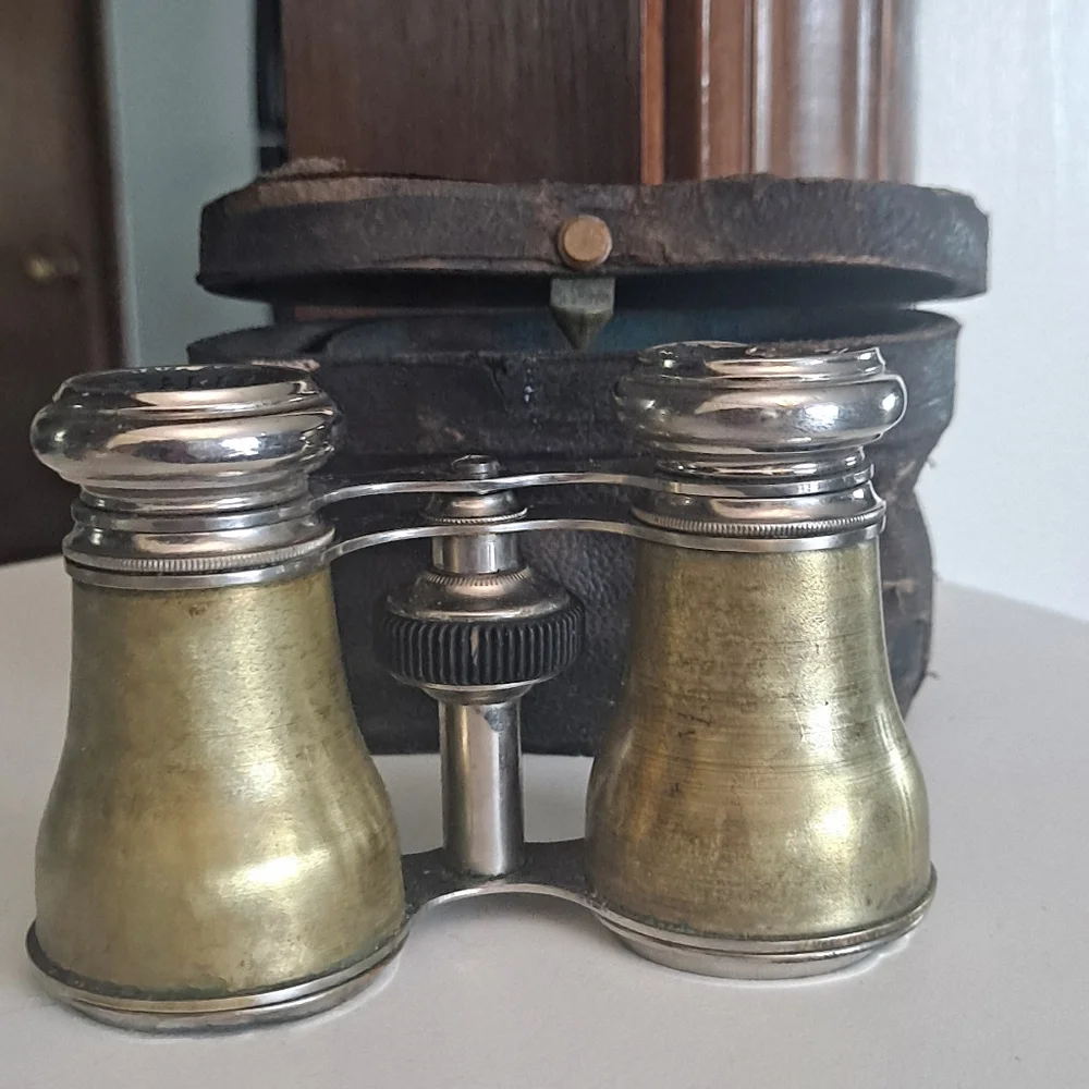 ⚜️Vintage Binoculars Chevalier Paris